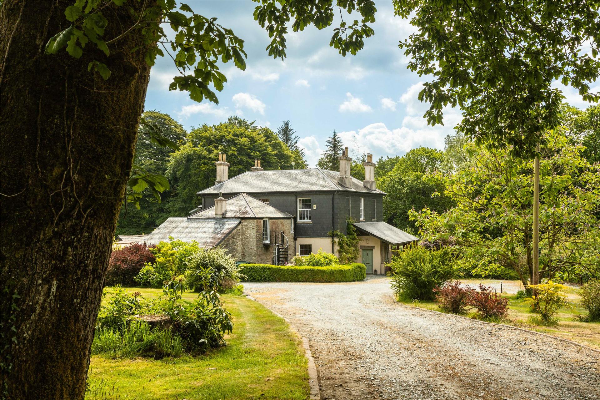 property-img