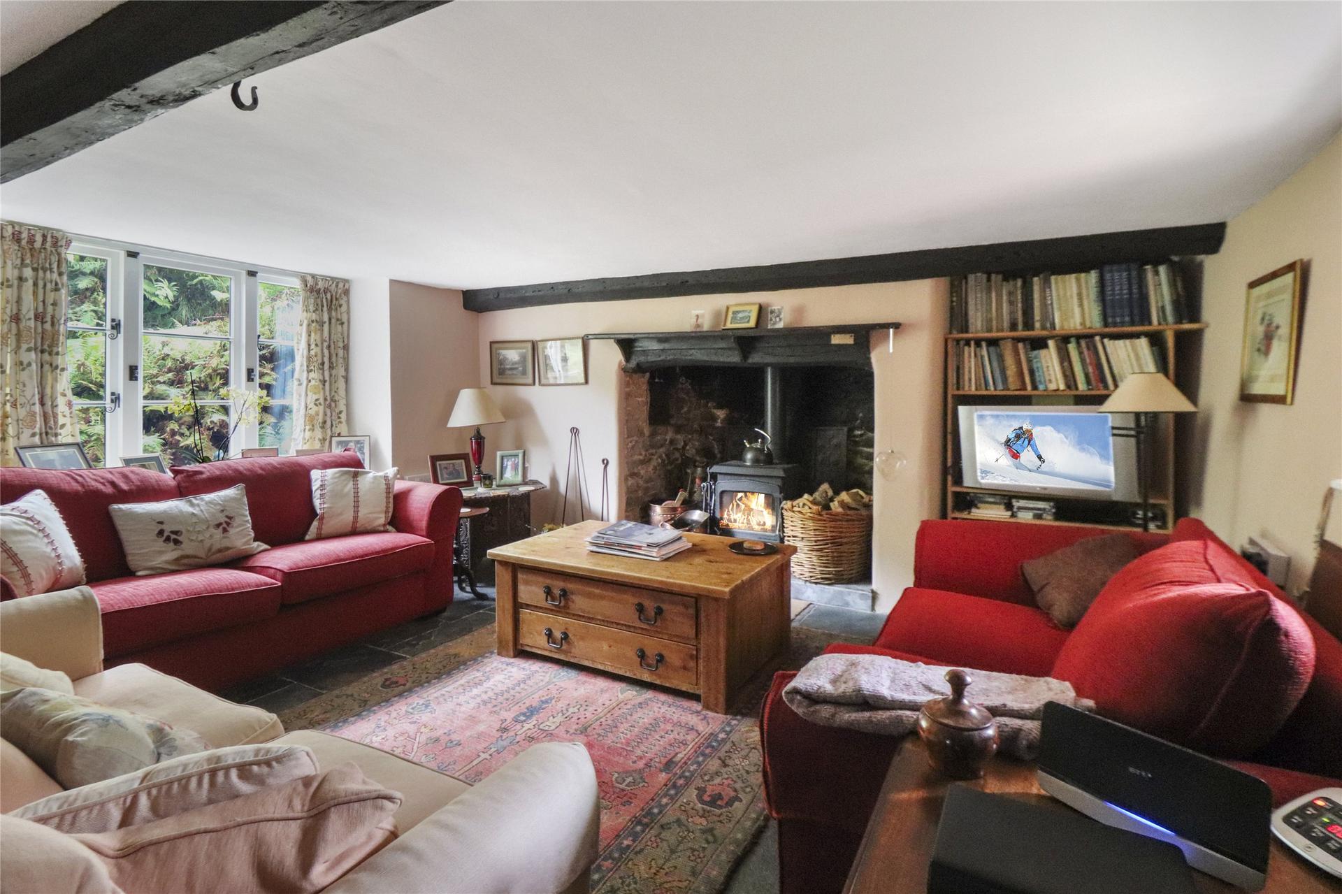 property-img