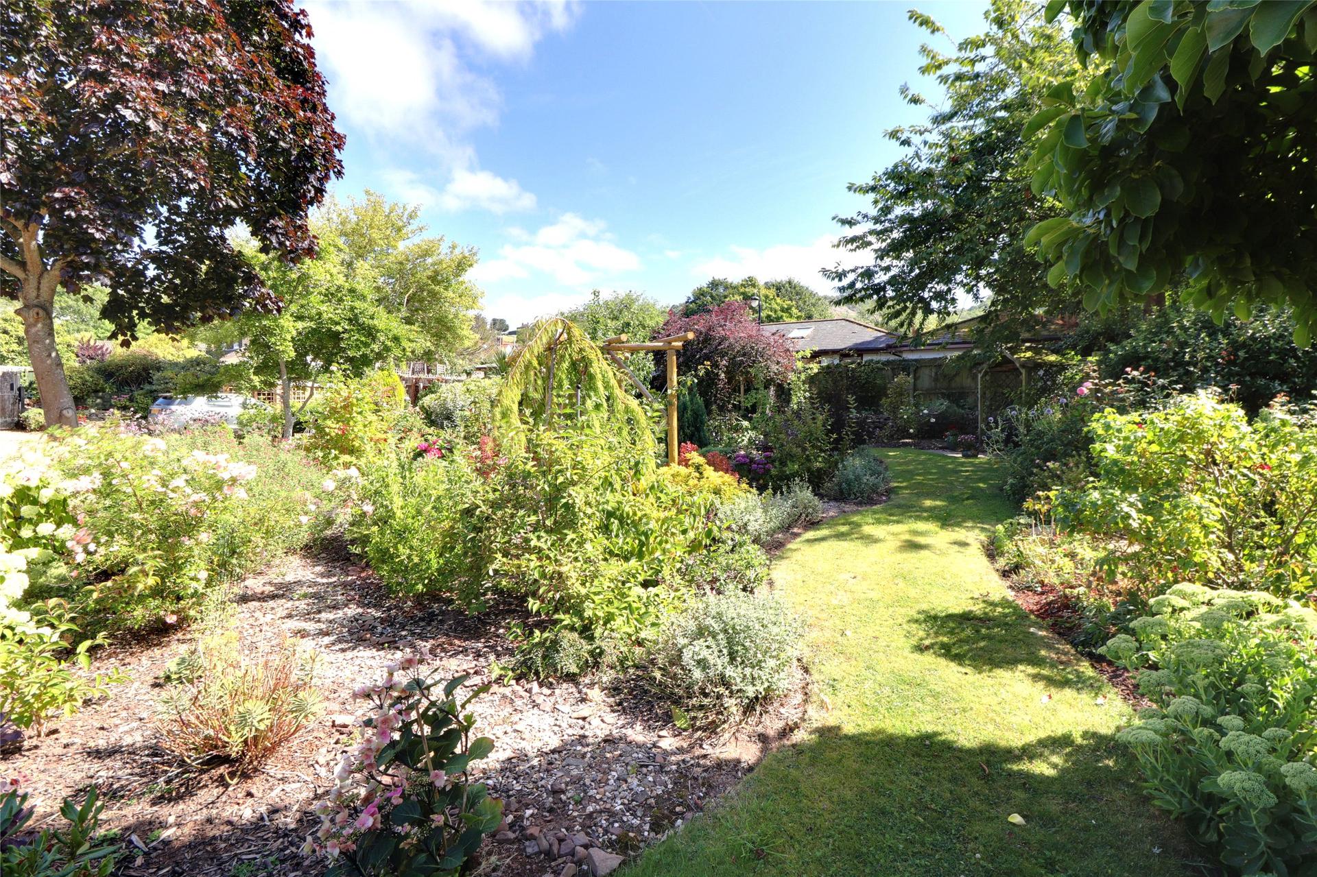 property-img