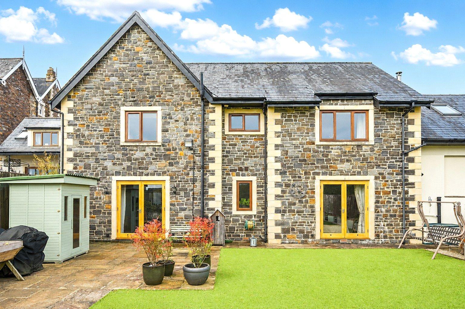 property-img