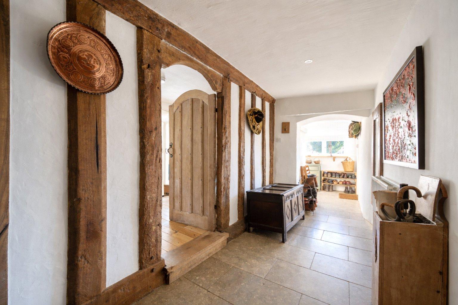 property-img