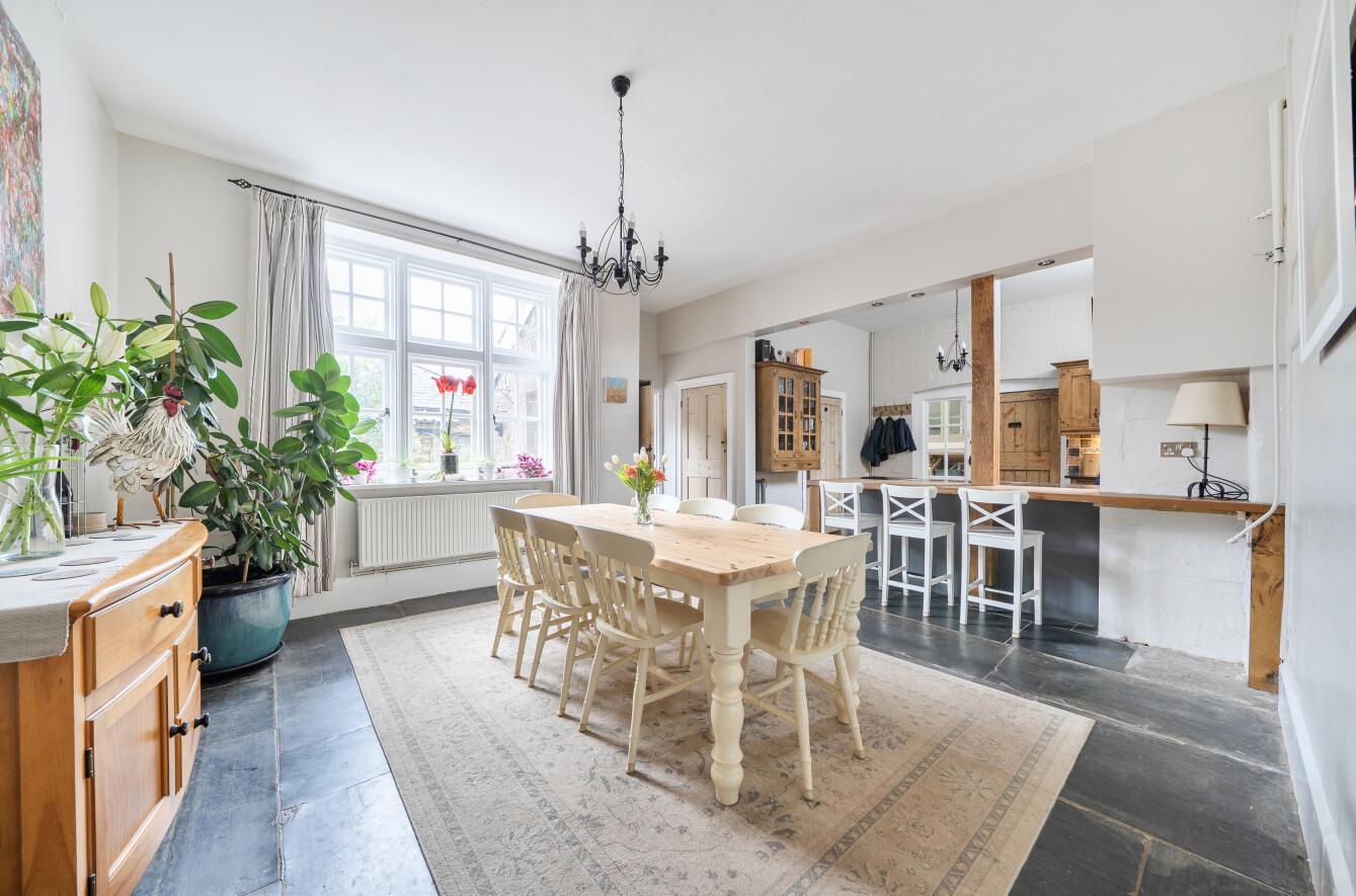 property-img