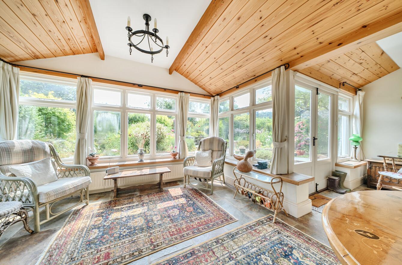 property-img