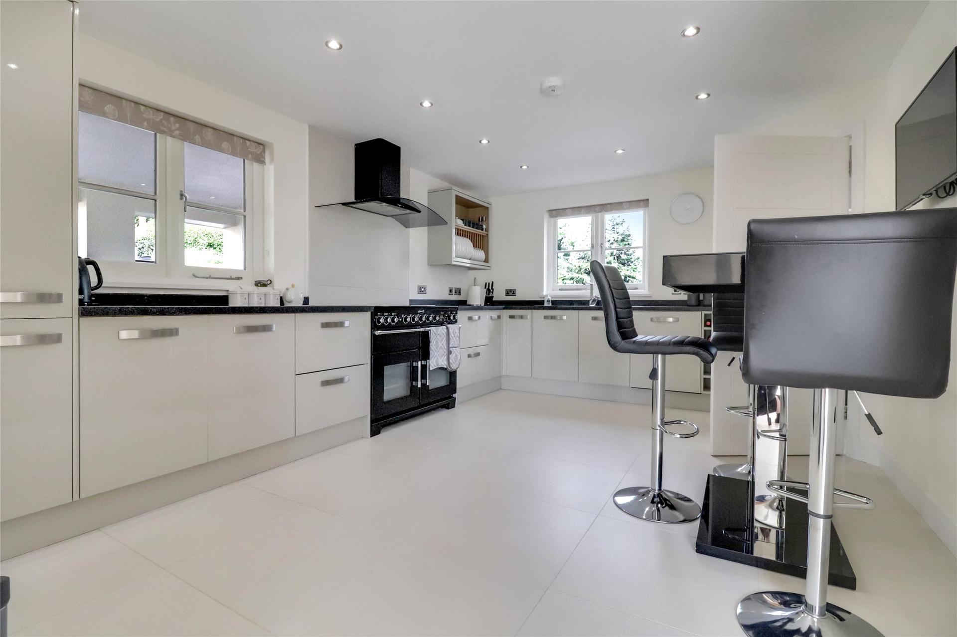 property-img