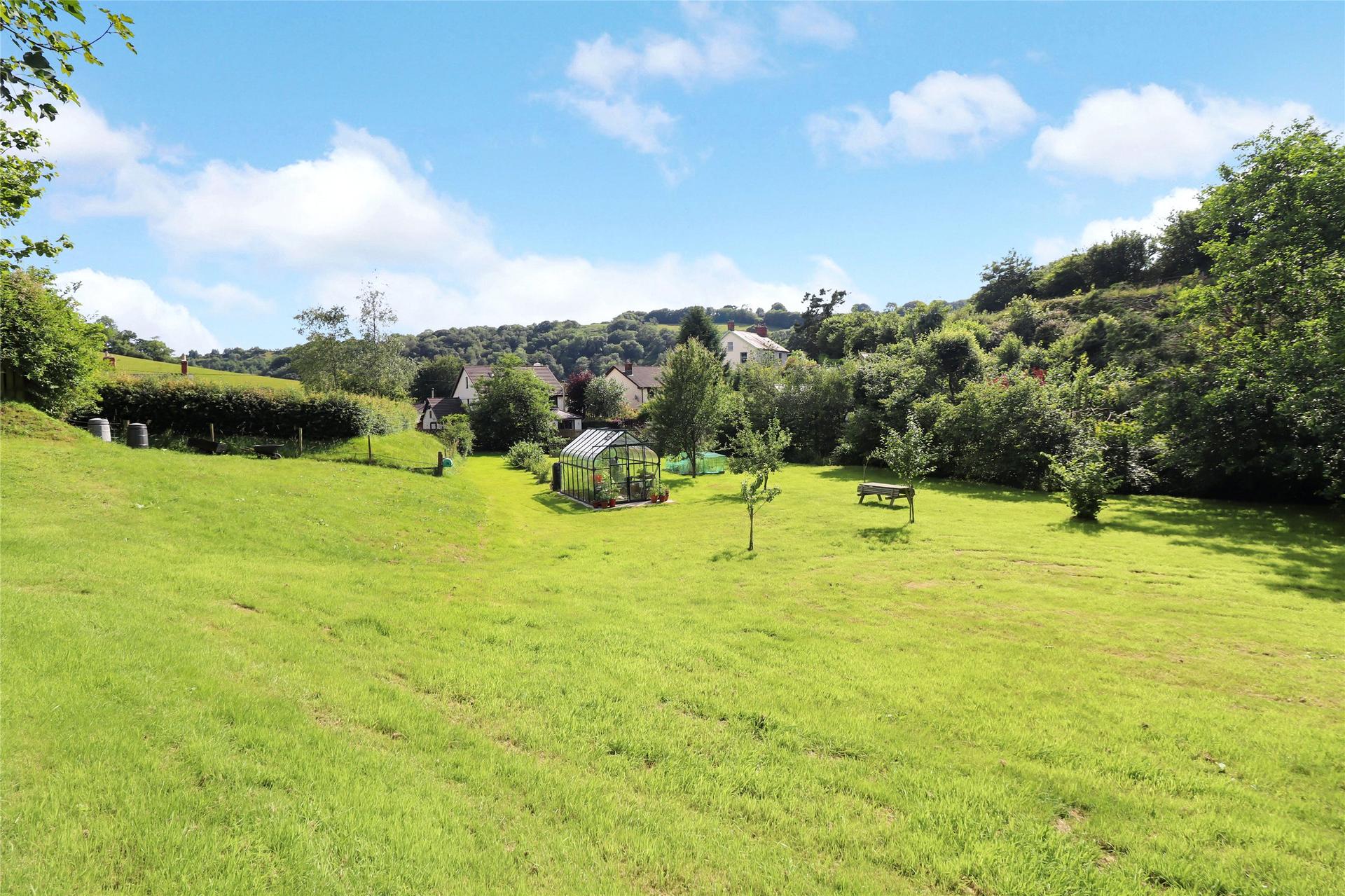 property-img
