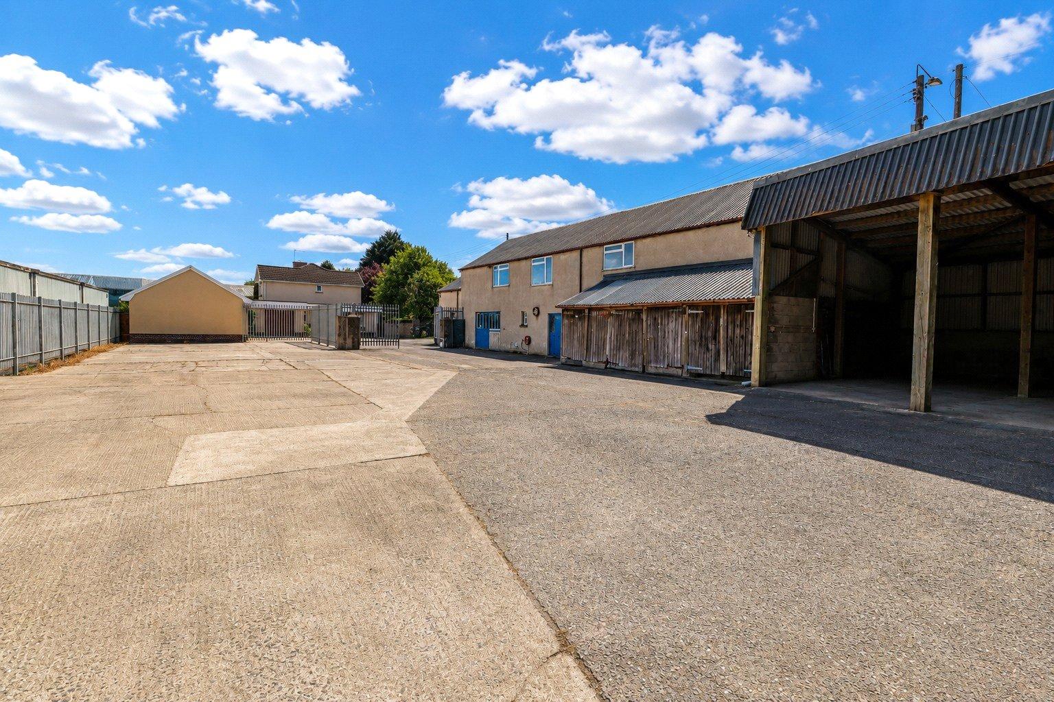 property-img