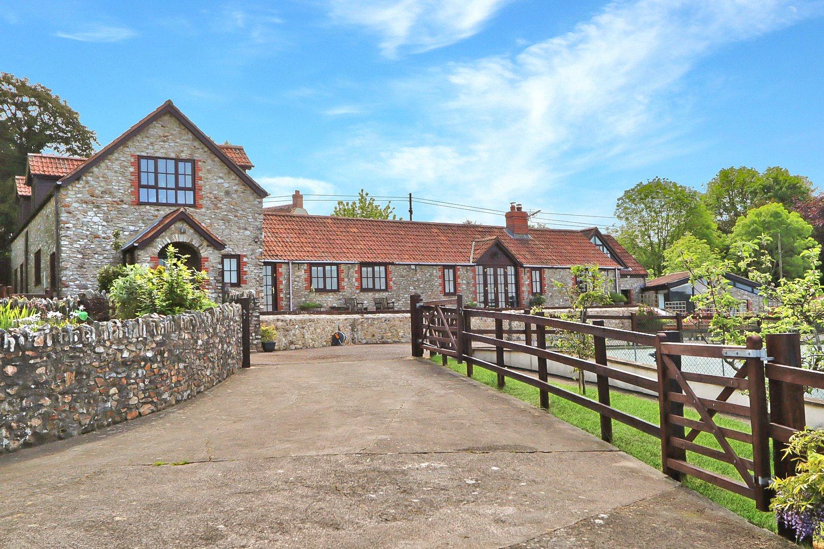 property-img