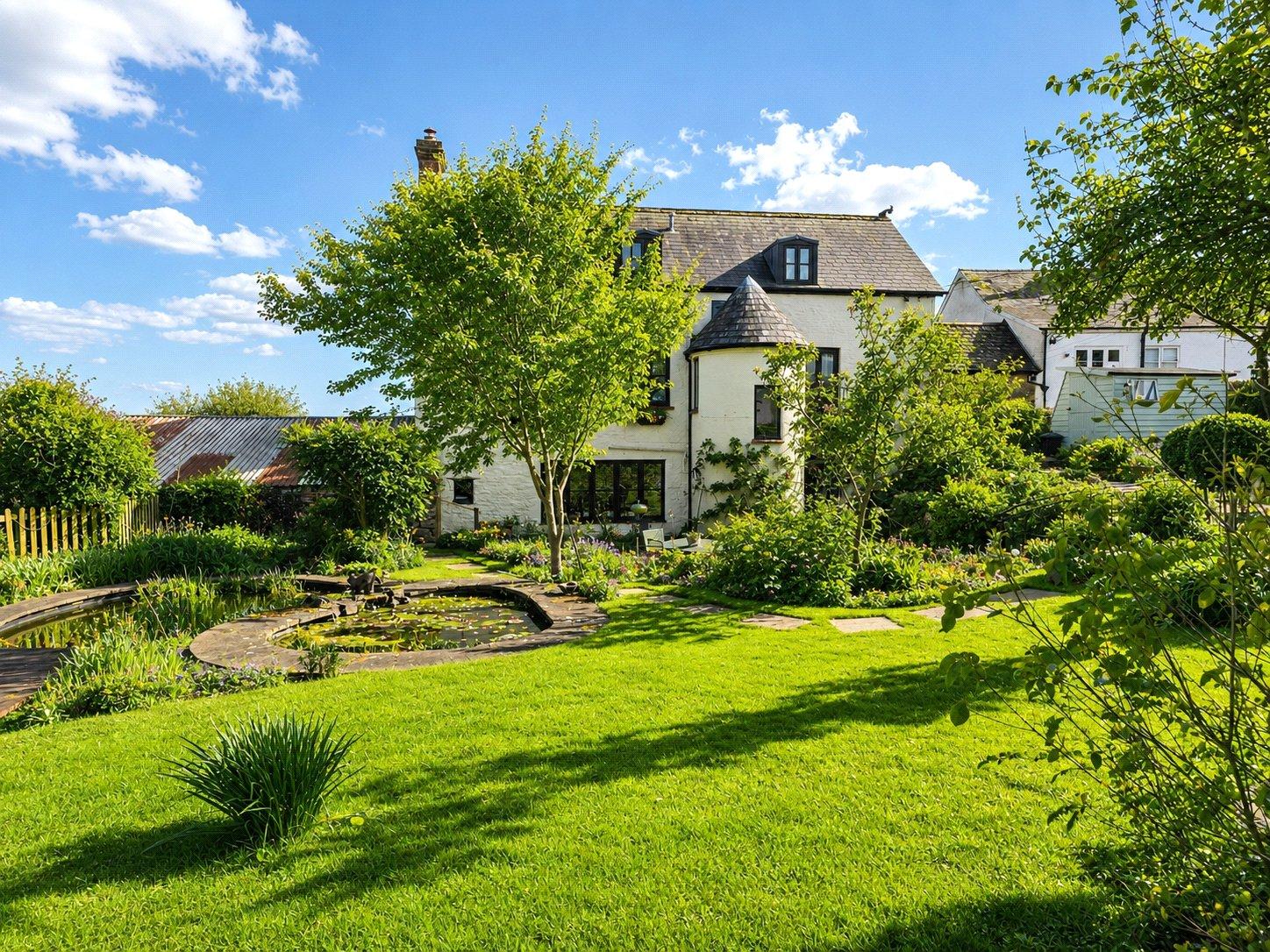 property-img