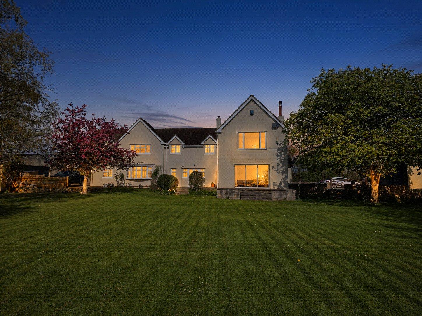 property-img