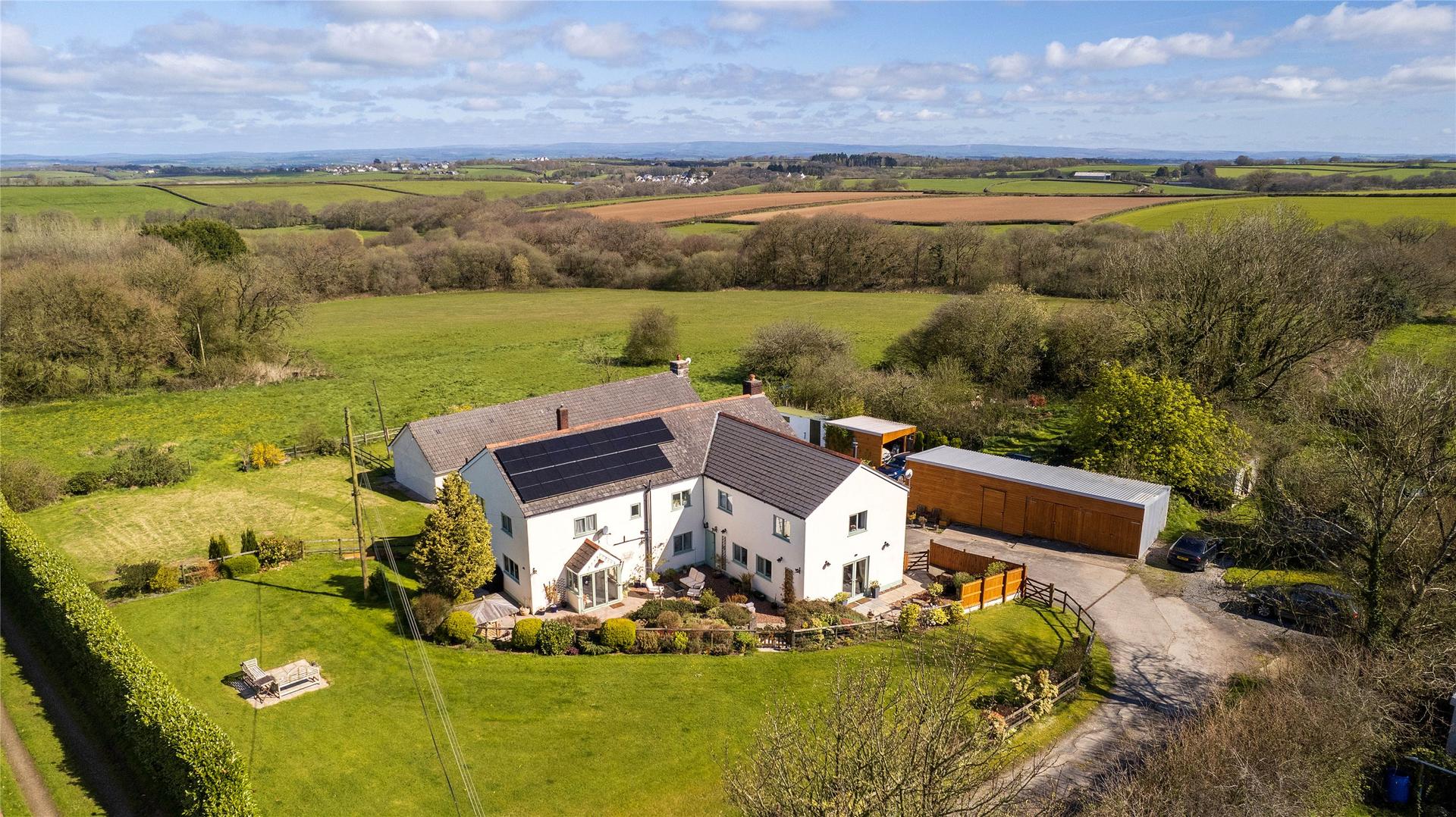 Roborough Detached House for sale with 5 bedrooms, Roborough, Winkleigh | Fine ...
