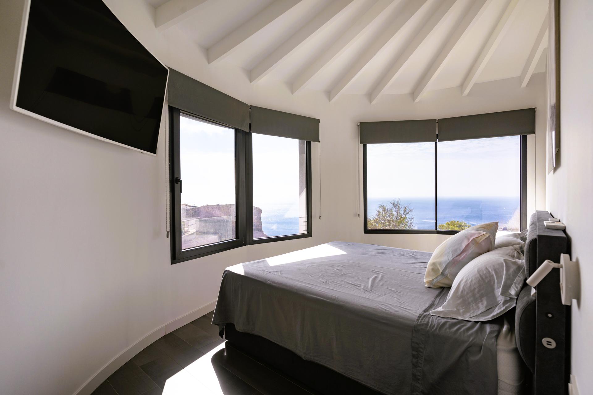 Villa for sale with 4 bedrooms, Javea | Fine & Country