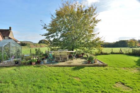 Elm House, Gauns Court, East Knoyle, Salisbury, SP3 6DF