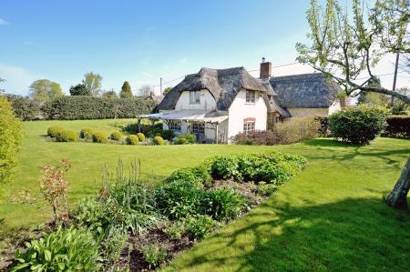 Pilgrims, 17 Charlton, Shaftesbury, Dorset, SP7 0EN